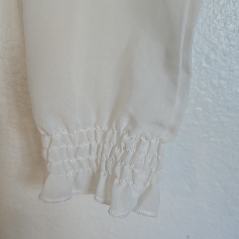 Lovers + Friends White Lace Blouse - Picture 3 of 7